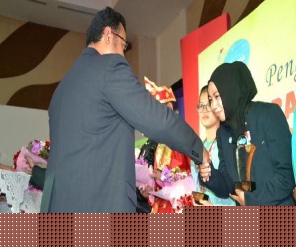 Siswi SMK Yapentob jadi Peserta Favorit Bahasa Korea