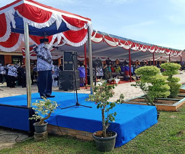 Wakil Gubernur Babel Pimpin Upacara Dirgahayu PGRI ke-76 dan Hari Guru Nasional Tahun 2021  