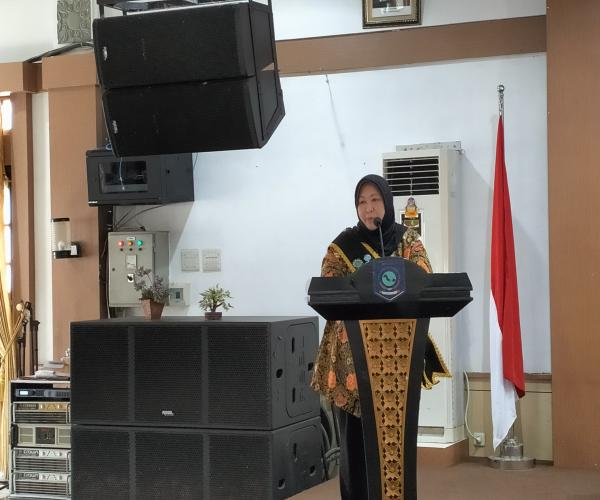 Dindik Babel Serahkan Buku Pendidikan