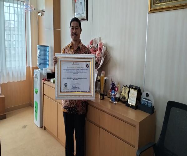 Dindik Babel Raih Penganugerahan Predikat Penilaian Kepatuhan Penyelengaraan Pelayanan Publik