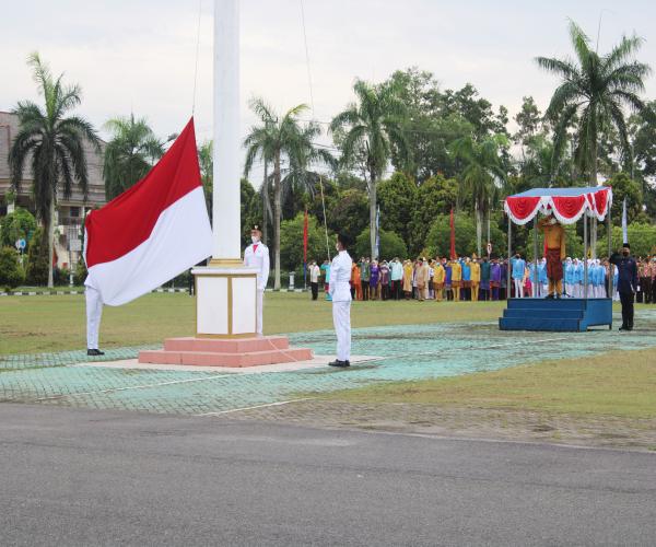 Peringatan Hardiknas 2022, Sekda Babel Ajak buktikan diri bahwa kita tidak lagi hanya menjadi pengikut, tetapi pemimpin dari gerakan pemulihan dunia