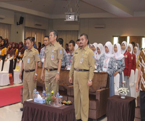 SMAN 1 Sungailiat Juara Cerdas Cermat se-Babel