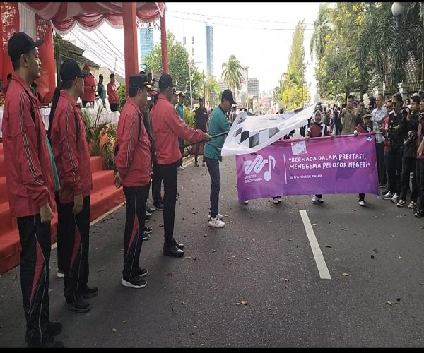 Pj Gubernur Babel Lepas 153 Pawai Baris Berbaris HUT Kemerdekaan RI ke-78