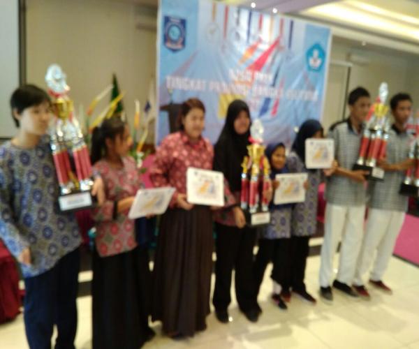 SLB Sungailiat Raih 3 Trofi Juara O2SN PK 2017 Provinsi