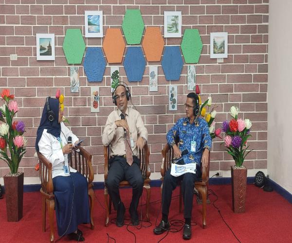 Kepala Dinas Sosialisasikan SPMB SMA dan SMK