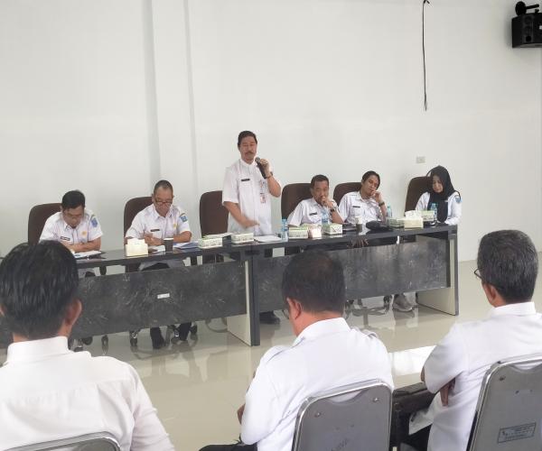 RAPAT EVALUASI KINERJA PEGAWAI DINAS PENDIDIKAN PROV.KEP. BABEL