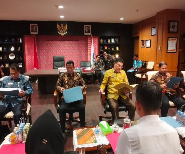 Pj.Gubernur Babel, Wawancarai 23 Calon Kepsek SMA/SMK/SLB Negeri