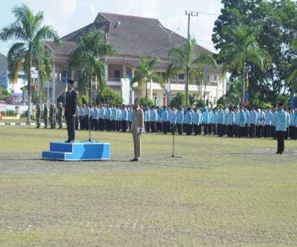 Upacara Peringatan Hari Pendidikan Nasional Tahun 2012
