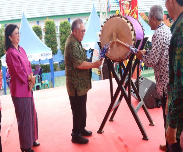 Sekda Babel Hadiri Hut SMANETA Ke-28, ini Harapannya 