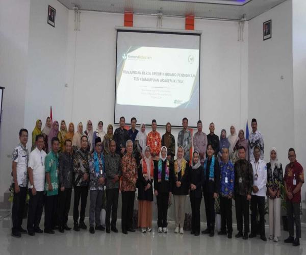 KUNJUNGAN KERJA SPESIFIK DPR RI KOMISI X